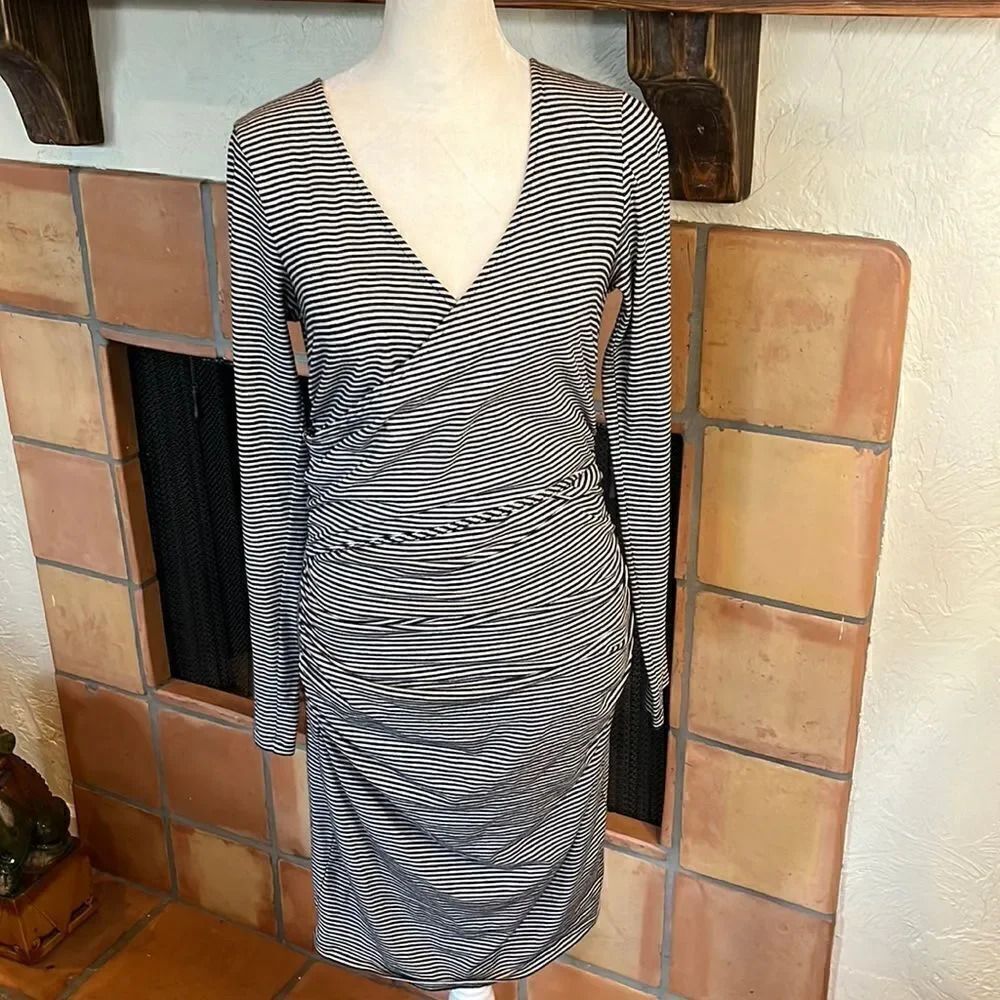Leith Black and White Horizontal Striped Faux Wrap Fitted Dress, S!